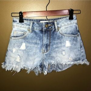Size 0 Bullhead Denim Co. “High Rise Short”